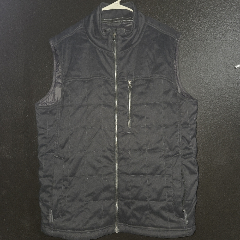 Prana Zion Quilted Vest Men's Size Large Puffer Primaloft Full Zip Black Outdoor